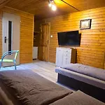 Πανσιόν Marvik 3*