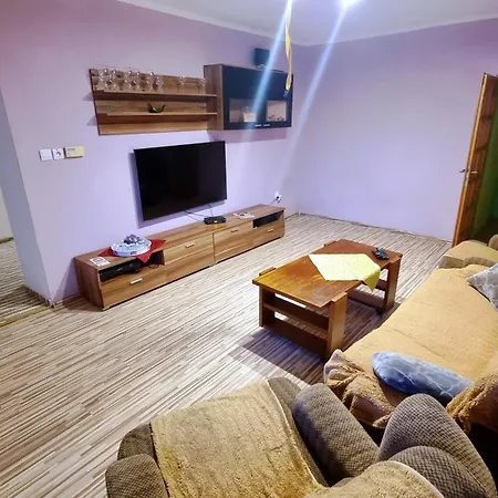 Marvik Πανσιόν Lučenec