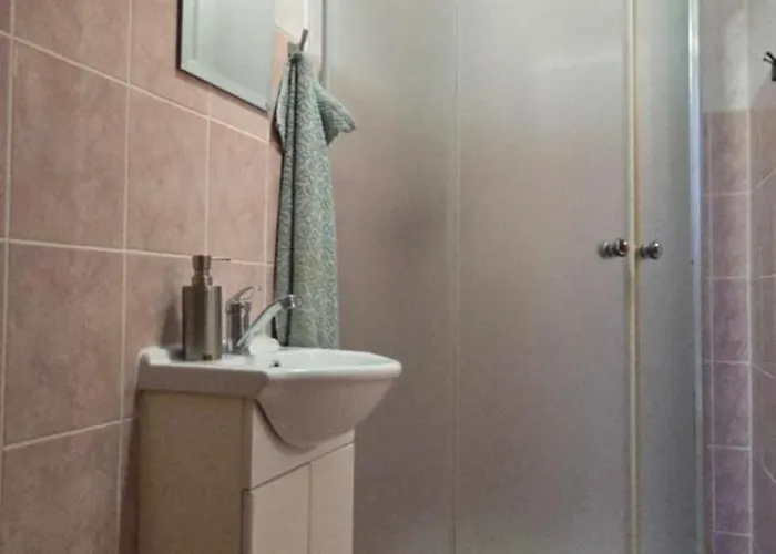 Πανσιόν Marvik 3*