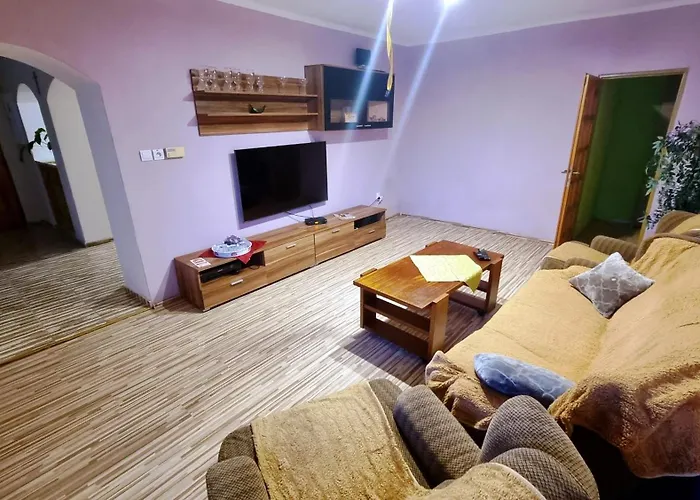 Marvik Πανσιόν Lučenec