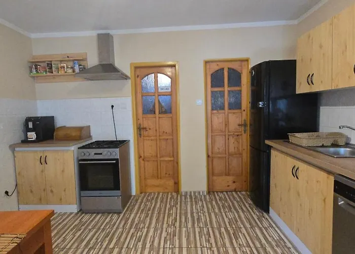 Marvik Guest house 3*
